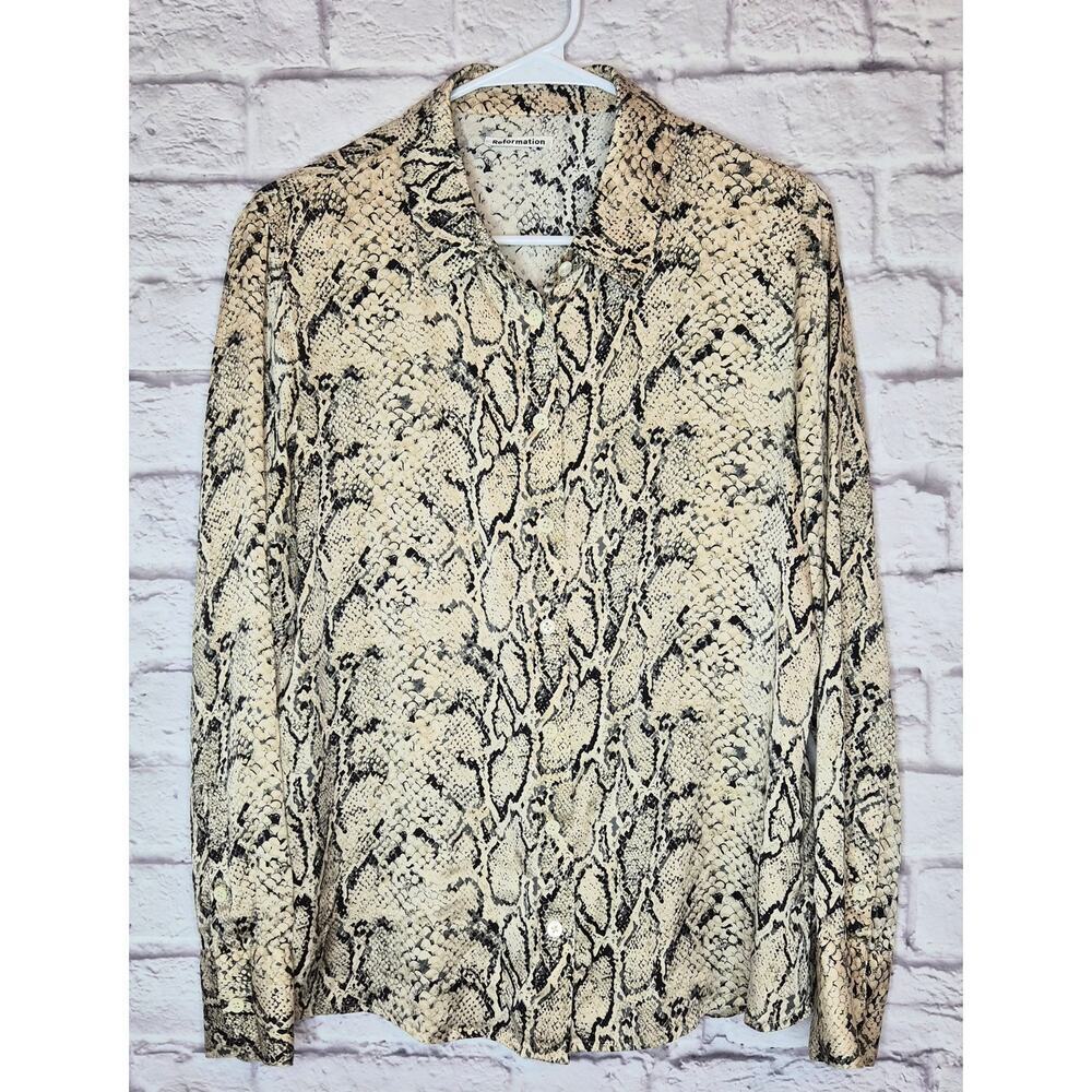 Reformation 100% silk snake print button up blouse shirt long sleeve medium.